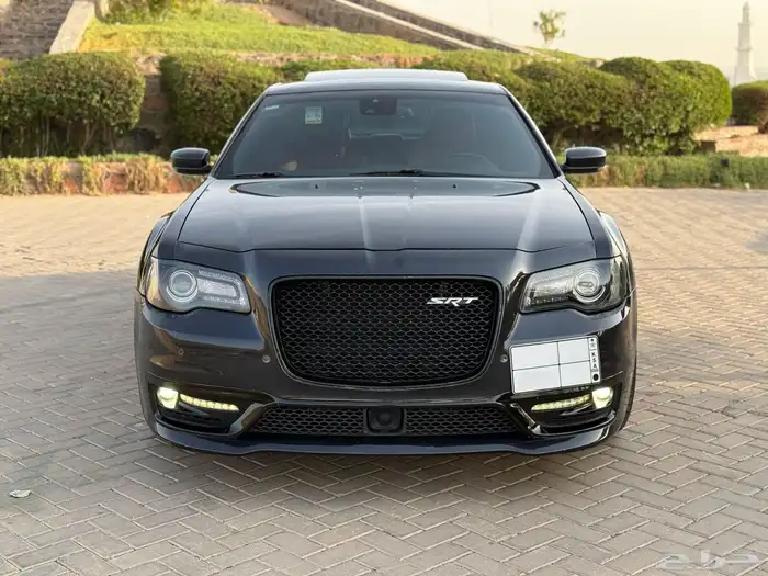 للبيع كرايسلر C300 SRT 6