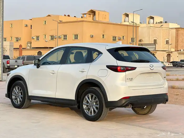 مازدا CX5 موديل 2023 نصف فل AWD نظيف جداا 6