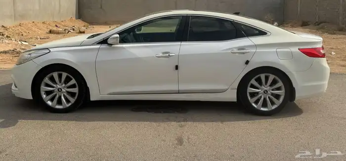 ازيرا 2013 للبيع 0