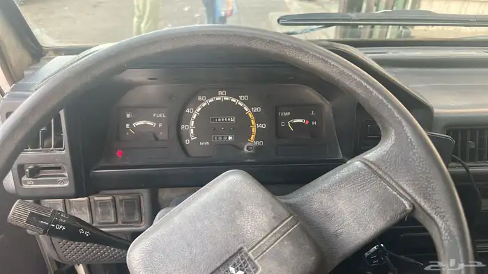 فان ميتسوبيشي مغلق موديل 1999 نوع الوقود بنزين مفحوص مجدد 8