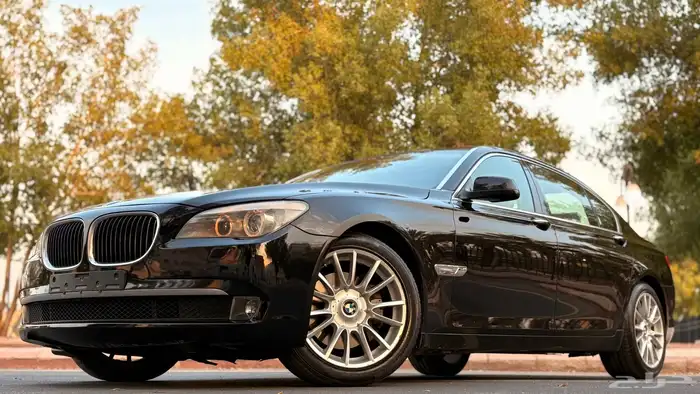 بي ام دبليو 730Li 2012 3