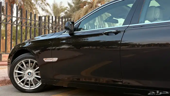بي ام دبليو 730Li 2012 20