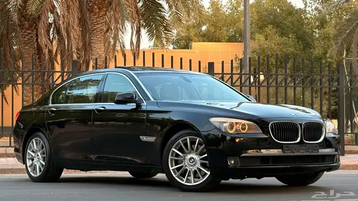 بي ام دبليو 730Li 2012 11