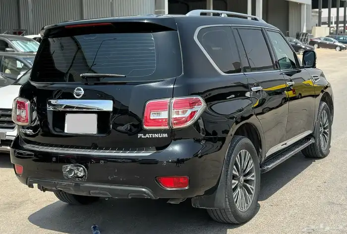 نيسان باترول بلاتينوم V6 2019 12