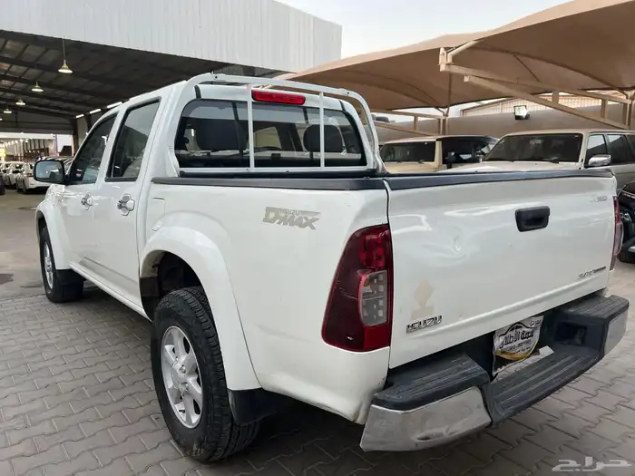 ايسوزو 2007 LS قير اوتوماتك ممشى 129.000لدى قمة الاطلال 24