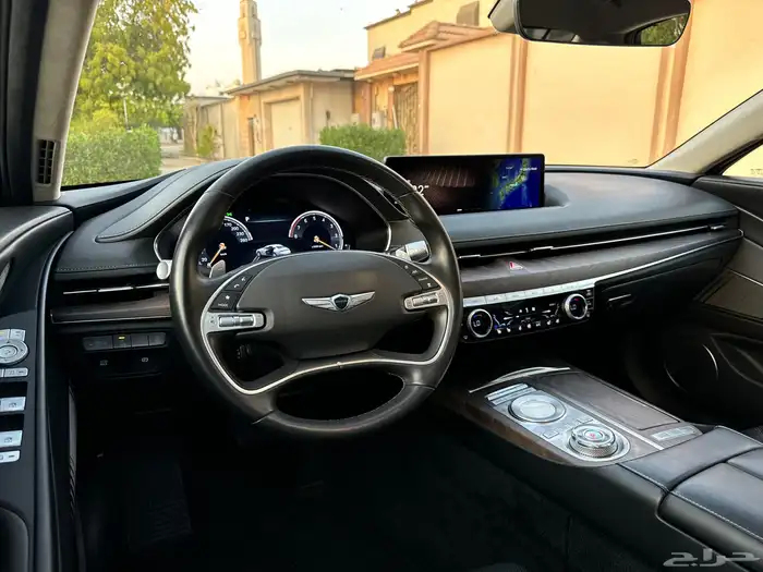 جينسس G80 رويال بلس V6 شاشات خلفية 37