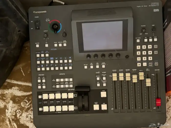 رقمي من طراز Panasonic AG-MX70 1
