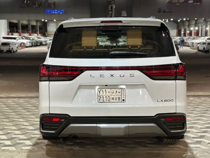 جيب لكزس 2022 LX600 BA سعودي 3