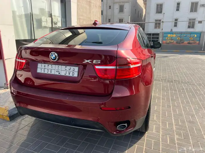 للبيع على السوم BMW X6 2011 24