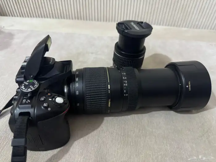 للبيع كاميرا Nikon D5200 6