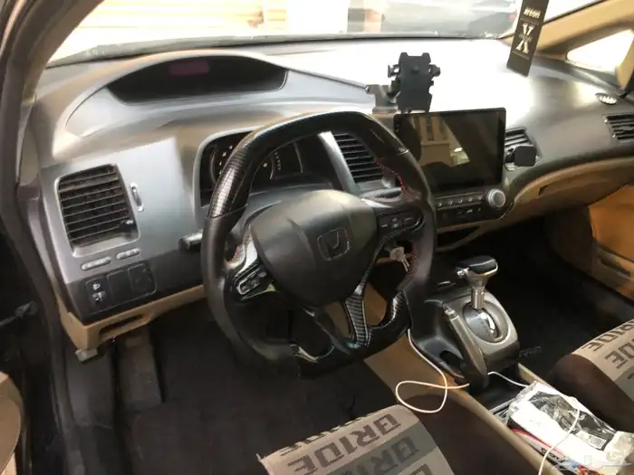 Honda civic model 2006 car good condition 6