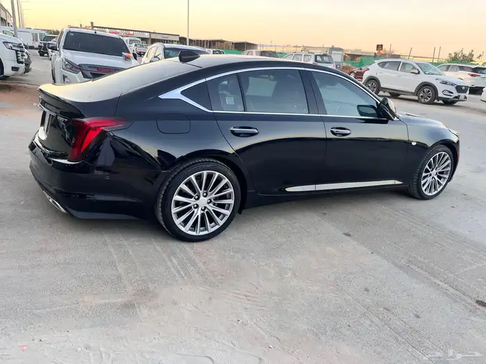 كاديلاك CT5 فل كامل 2023 8