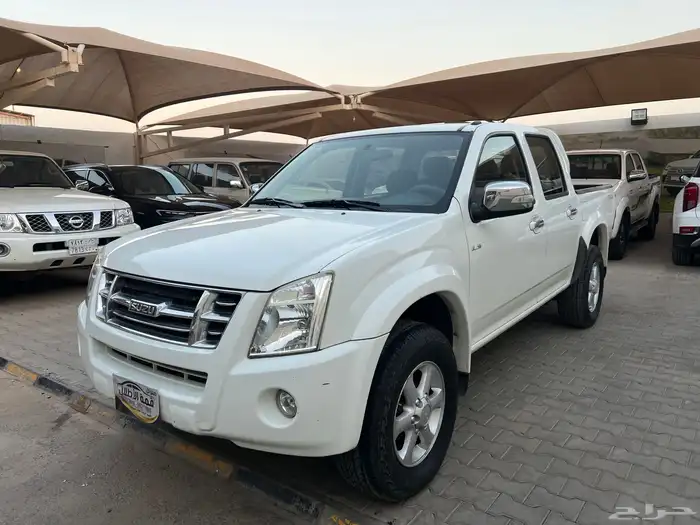 ايسوزو 2007 LS قير اوتوماتك ممشى 129.000لدى قمة الاطلال 27