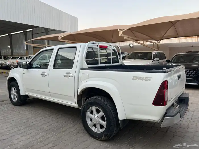 ايسوزو 2007 LS قير اوتوماتك ممشى 129.000لدى قمة الاطلال 21