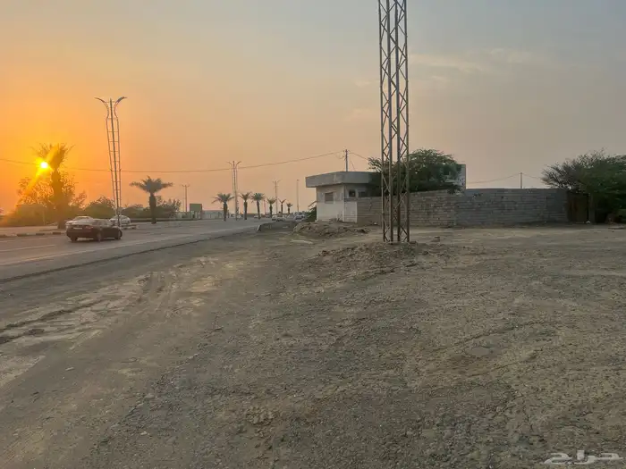 ارض كبيرة للأستثمار على المدى الطويل 0