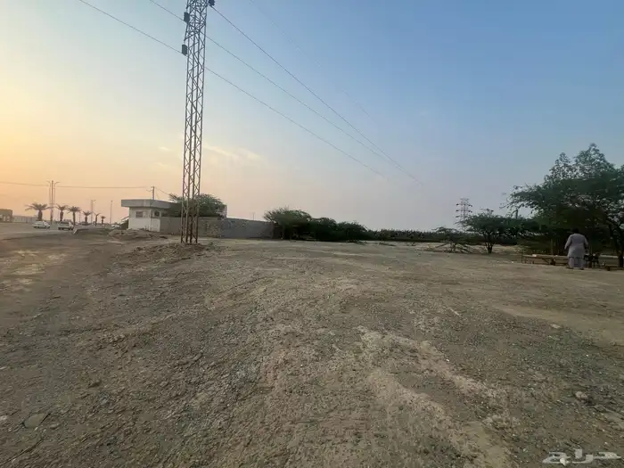 ارض كبيرة للأستثمار على المدى الطويل 1