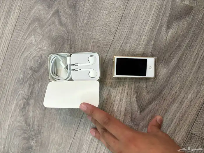للبيع iPod Nano جديد   سعة 16GB 2