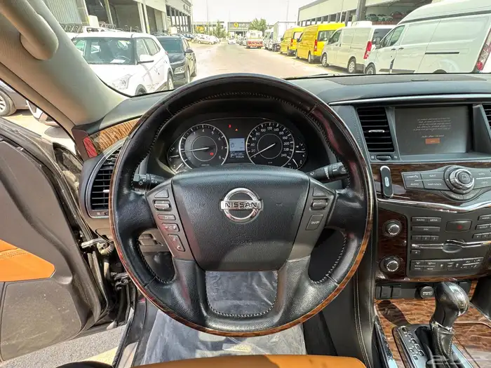 نيسان باترول بلاتينوم V6 2019 6
