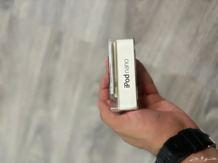 للبيع iPod Nano جديد   سعة 16GB 4