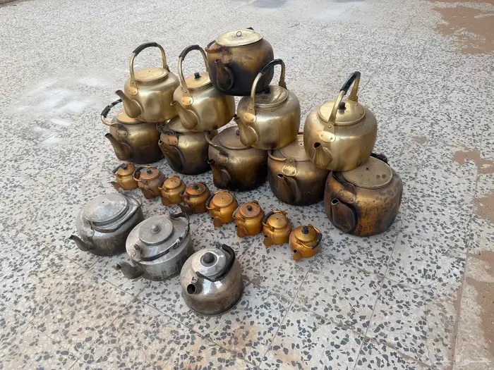 اباريق كوريه وهنديه وصينيه وقز وطاوله ومحول غاز 1