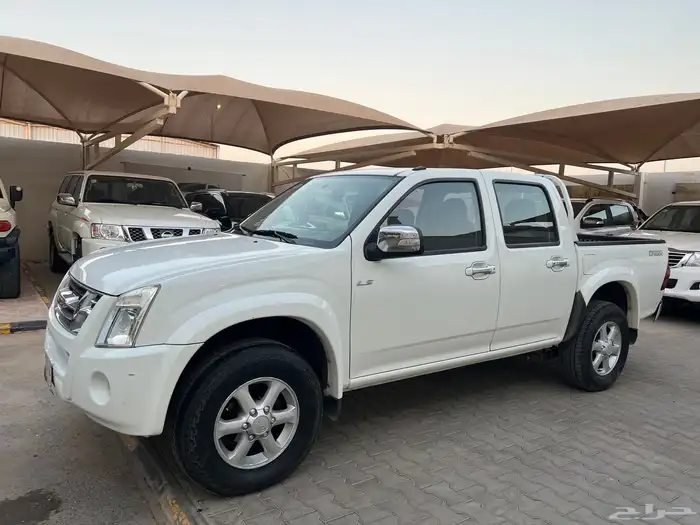 ايسوزو 2007 LS قير اوتوماتك ممشى 129.000لدى قمة الاطلال 30
