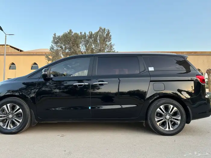 كيا كرنفال 2019 نص فل ماشي 77 11