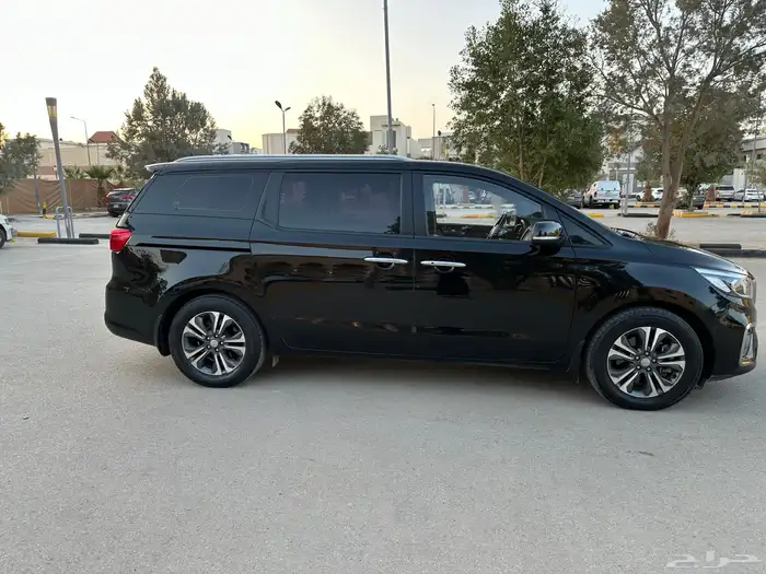 كيا كرنفال 2019 نص فل ماشي 77 4