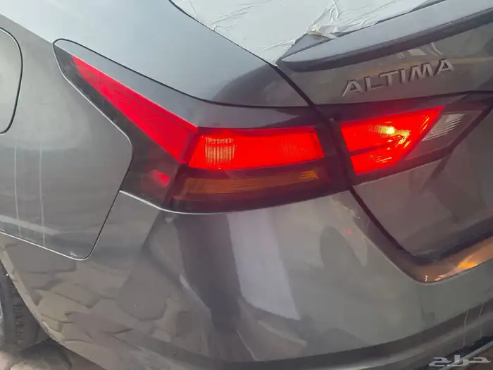 نيسان التيما نص فل 2025 SV 9