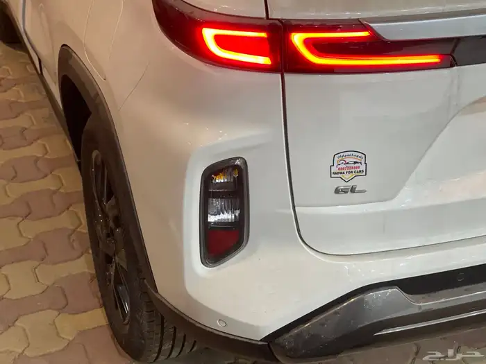 تويوتا اوربان كروزر جي ال GL 2025 10