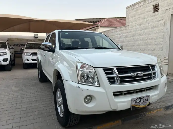 ايسوزو 2007 LS قير اوتوماتك ممشى 129.000لدى قمة الاطلال 7