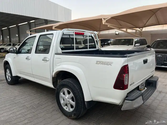 ايسوزو 2007 LS قير اوتوماتك ممشى 129.000لدى قمة الاطلال 20