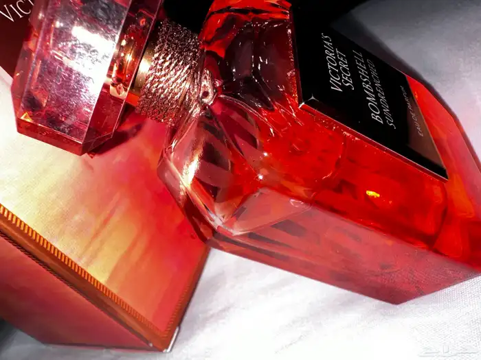 عطر فكتوريا سيكرت للبيع 70 ريال او البدل 1