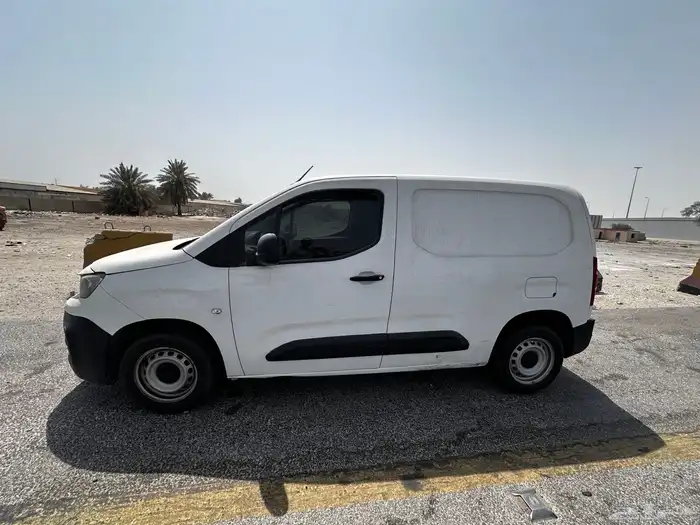 بيجو بارتنر 2023 1