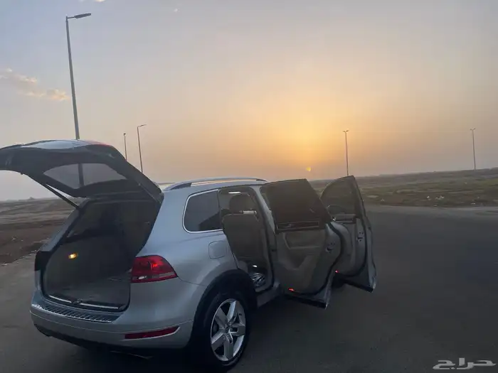 فولكس واجن طوارق فل كامل 2012 23