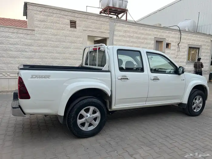 ايسوزو 2007 LS قير اوتوماتك ممشى 129.000لدى قمة الاطلال 12