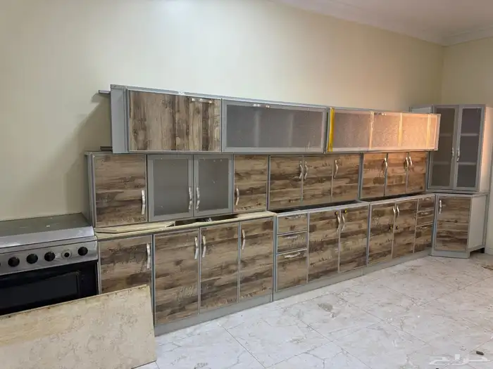 مطبخ 6 متر وغاز بحاله جيده 2