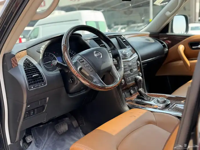 نيسان باترول بلاتينوم V6 2019 4