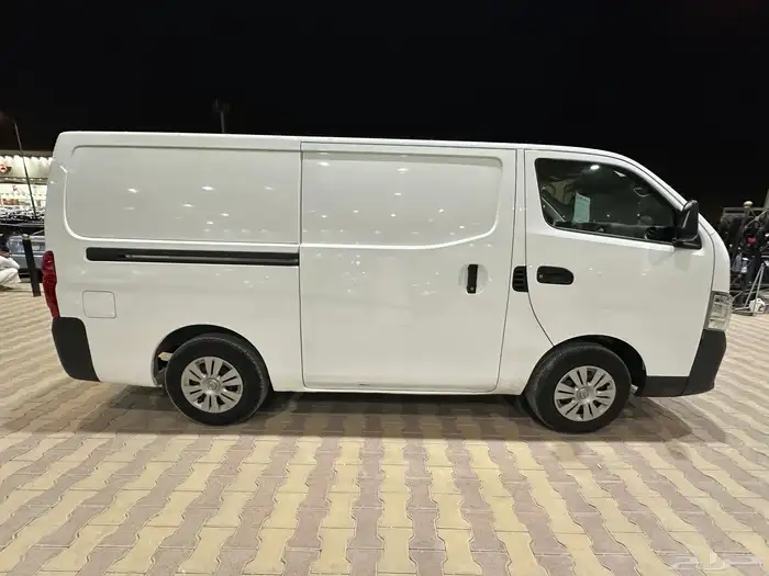 نيسان باص اورفان موديل 2021 بظاعه ديزل 3