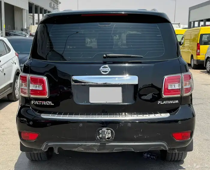 نيسان باترول بلاتينوم V6 2019 11