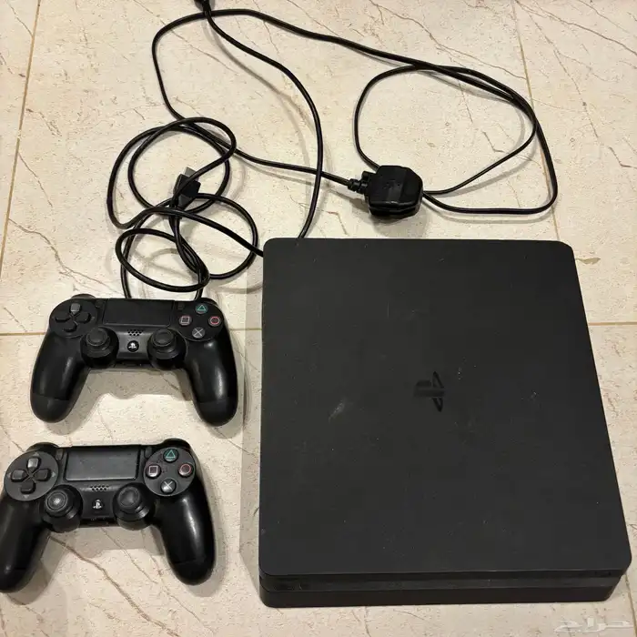 سوني فور 1تيرا شريط فيفا وستاند ايدي وشنطه ماقد انفك 0