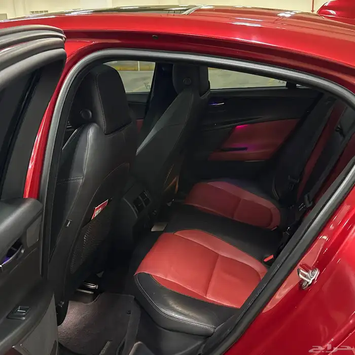 جاكوار xe r موديل 2018 14