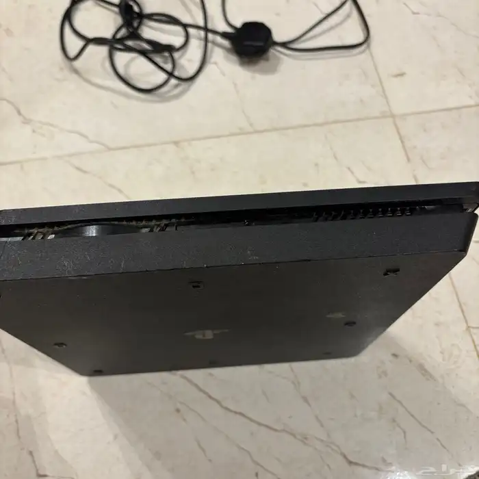 سوني فور 1تيرا شريط فيفا وستاند ايدي وشنطه ماقد انفك 2