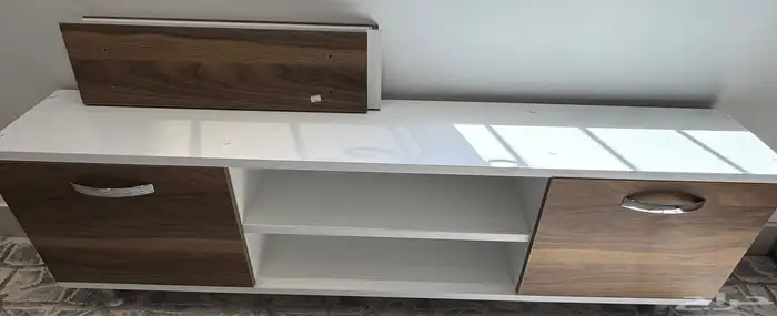 طاولة قهوة و 1