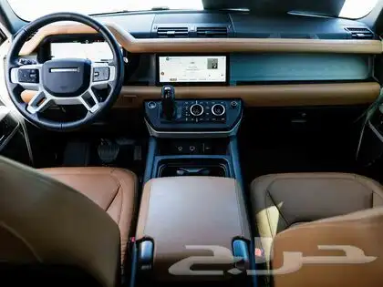 2024 Land Rover Defender 110 P300 S 7 SEAT 11