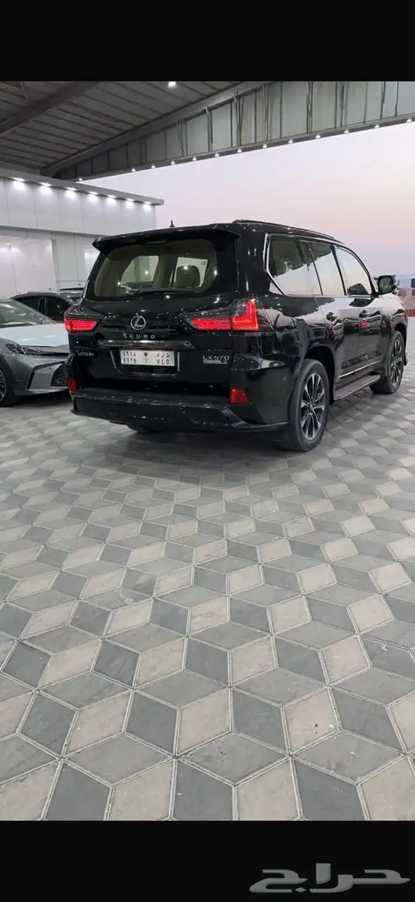 لكزس 2021 بلاك اديشن 2