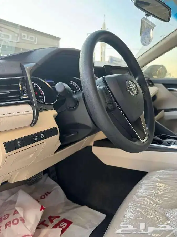 كامري 2024 LE اصفار سعودي 8