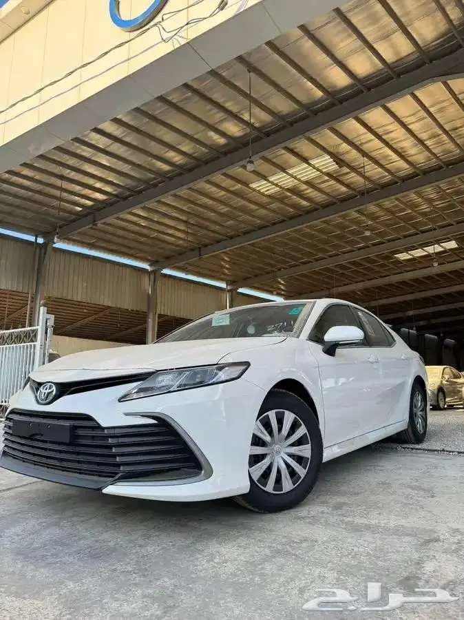 كامري 2024 LE اصفار سعودي 0