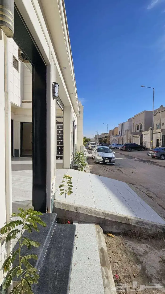 فيلا حي الرمال الذهبي درج داخلي بصك مستقل للبيع 0