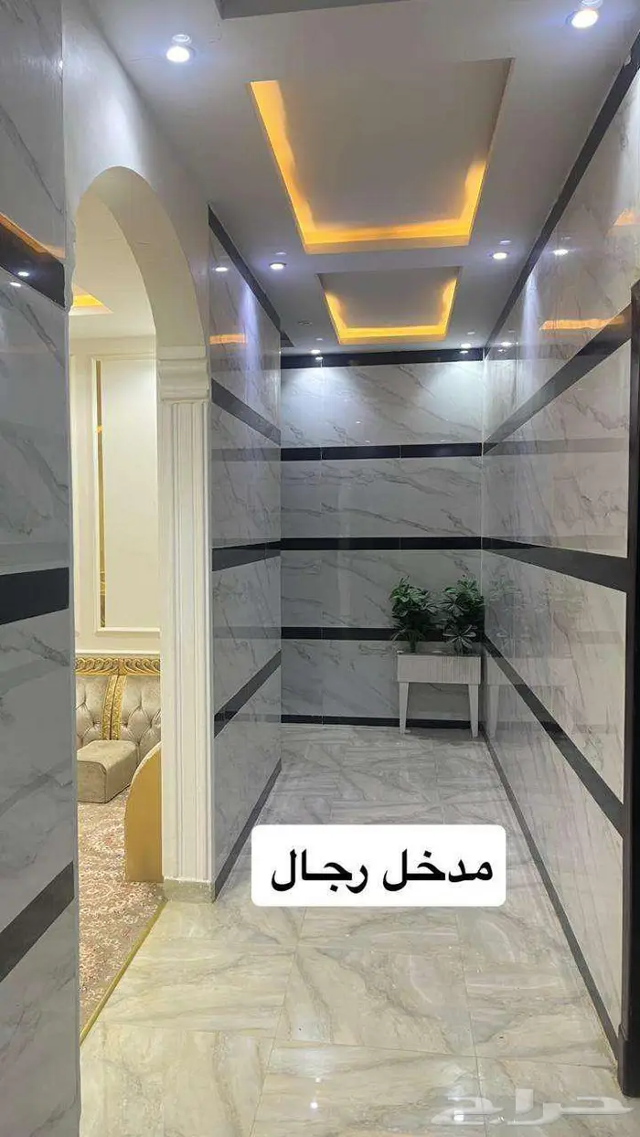 للايجار دور أرضي مؤثث بالكامل بحي طويق   مساحة واسعة 0