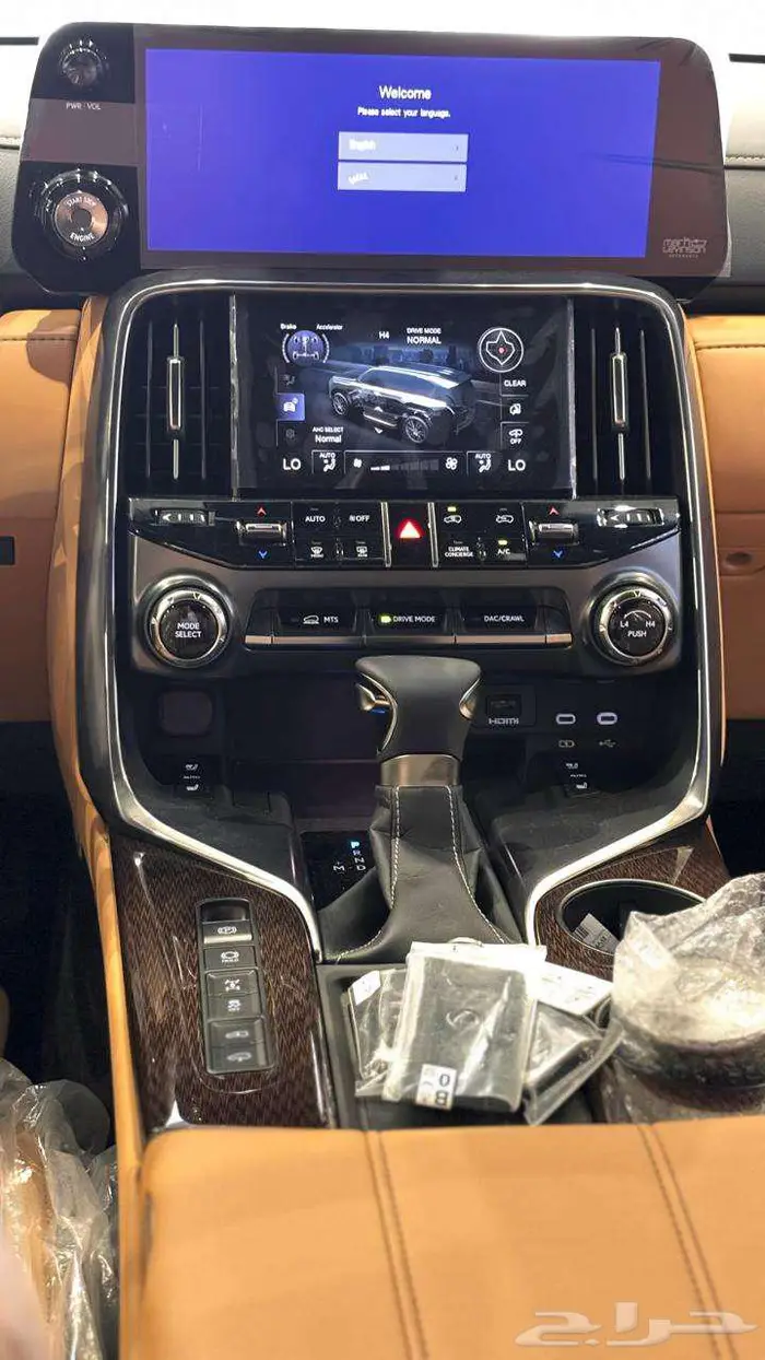 لكزس LX600 BB لون تيتانيوم سعودي 13